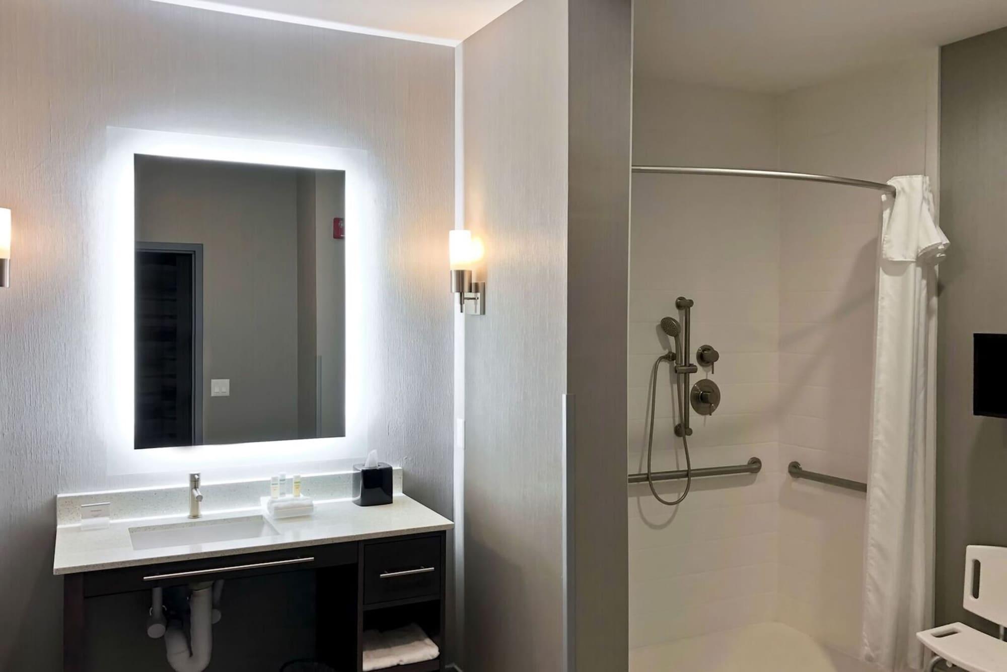 Homewood Suites By Hilton Conroe Dış mekan fotoğraf